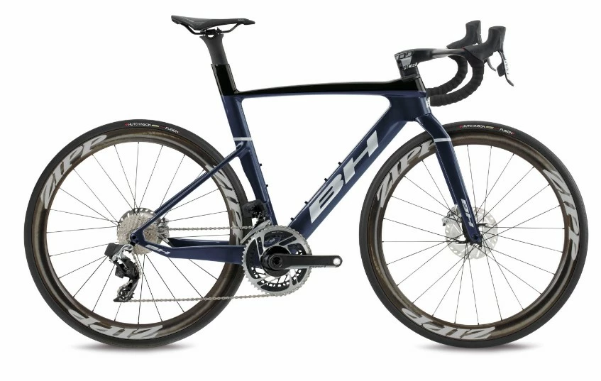 Vélo BH AEROLIGHT 7.5 SRAM Red AXS 12V 2022 Bleu Nuit 1 Vélo BH AEROLIGHT 7.5 SRAM Red AXS 12V 2022 Bleu Nuit