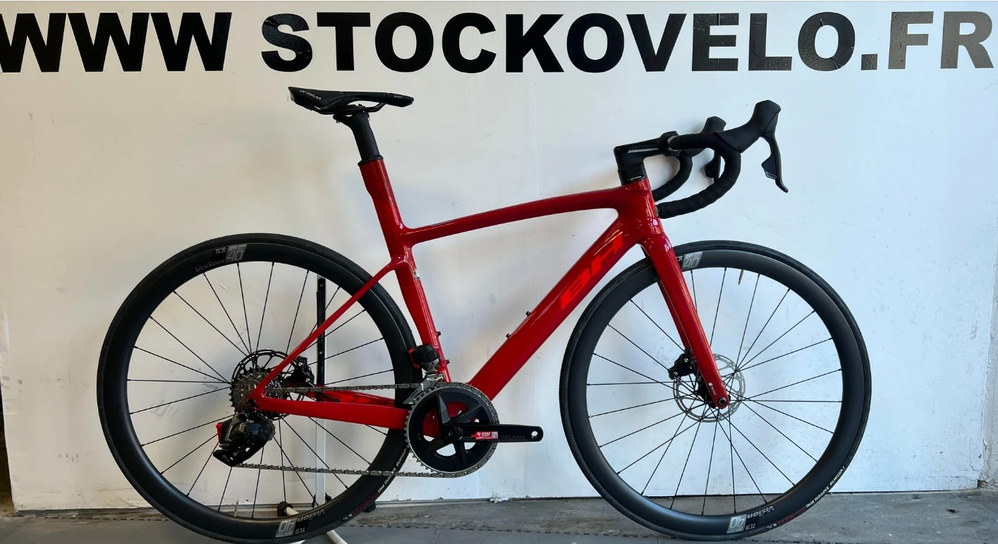 Vélo BH G8 DISC « Limited Edition » SRAM Rival AXS 12V Rouge/corail 1 Vélo BH G8 DISC « Limited Edition » SRAM Rival AXS 12V Rouge/corail