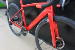 Vélo BH G8 DISC « Limited Edition » SRAM Force AXS 12V Rouge/corail -Vélos de Route Soldes BH G8 corail 1 scaled 1