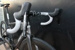 Vélo BH G8 DISC « Limited Edition » SRAM Force AXS 12V Gris -Vélos de Route Soldes BH G8 gris force 12V 4