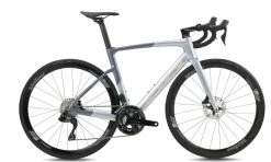 Vélo BH RS1 3.5 Carbone Shimano 105 Di2 12V 2023 Gris Métal
