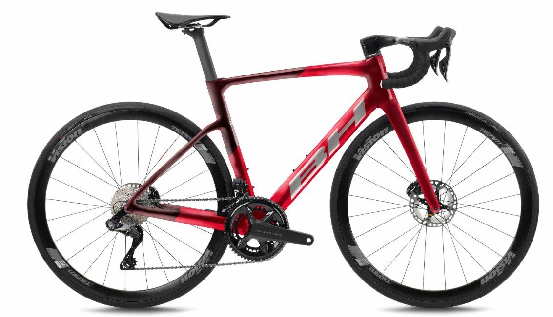 Vélo BH RS1 4.5 Carbone SHIMANO Ulégra 8150 Di2 12V 2023 Rouge 1 Vélo BH RS1 4.5 Carbone SHIMANO Ulégra 8150 Di2 12V 2023 Rouge