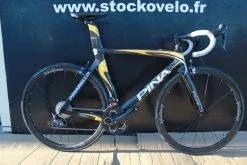 Vélo PINARELLO FT3 Carbone Shimano Ultégra 8000 11V Noir/gold/silver