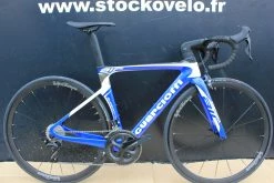 Vélo GUERCIOTTI EUREKA AIR Carbone Shimano Ultégra 8000 11V Bleu/blanc
