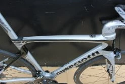 Vélo GUERCIOTTI EUREKA AIR Carbone Shimano Ultégra 8000 11V Silver/black -Vélos de Route Soldes guerciotti gris 2 scaled 1