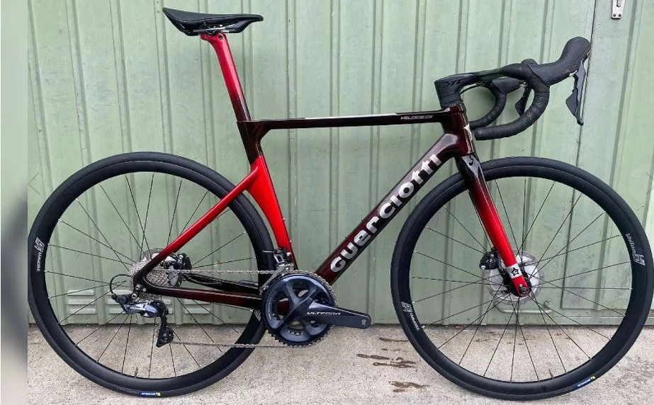 BH Vélo GUERCIOTTI VELOCE S Disc Carbone 2022 Rouge 2 BH Vélo GUERCIOTTI VELOCE S Disc Carbone 2022 Rouge – Image 2
