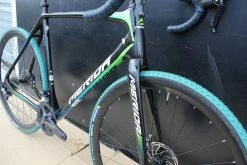 BH Vélo MERIDA Cyclocross 5000 Carbone Shimano Ultégra 8000 Disc 11V -Vélos de Route Soldes merida cyclocross vert 3