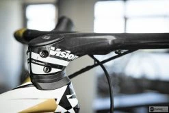 Vélo MERIDA REACTO équipe Pro BAHRAIN Shimano Dura-Ace 9150 Di2 11V Bleu/rouge/gold -Vélos de Route Soldes reacto 9000 3 2